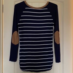 Fall Maternity Shirt w/ Fuax Suede Details